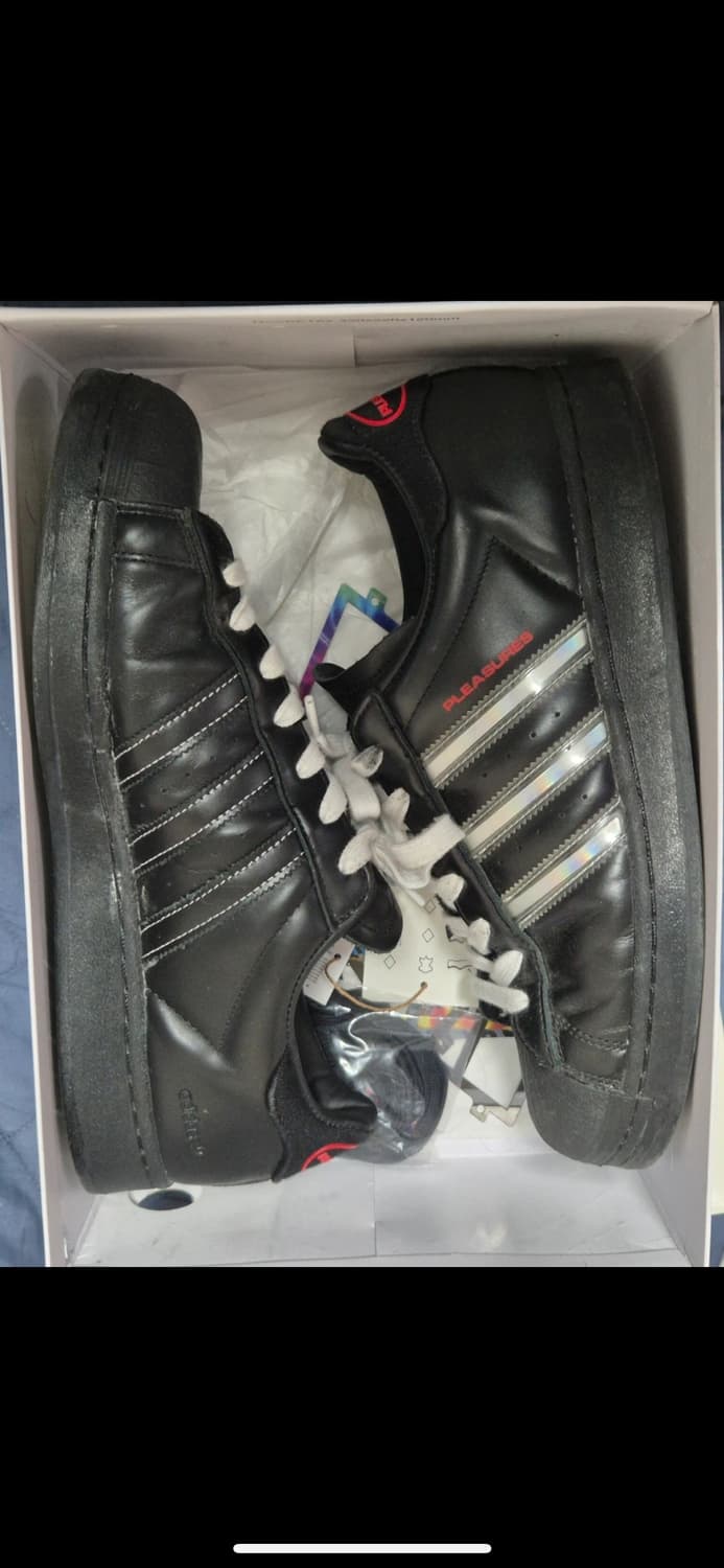 ADIDAS X PLEASURES 상품이미지1