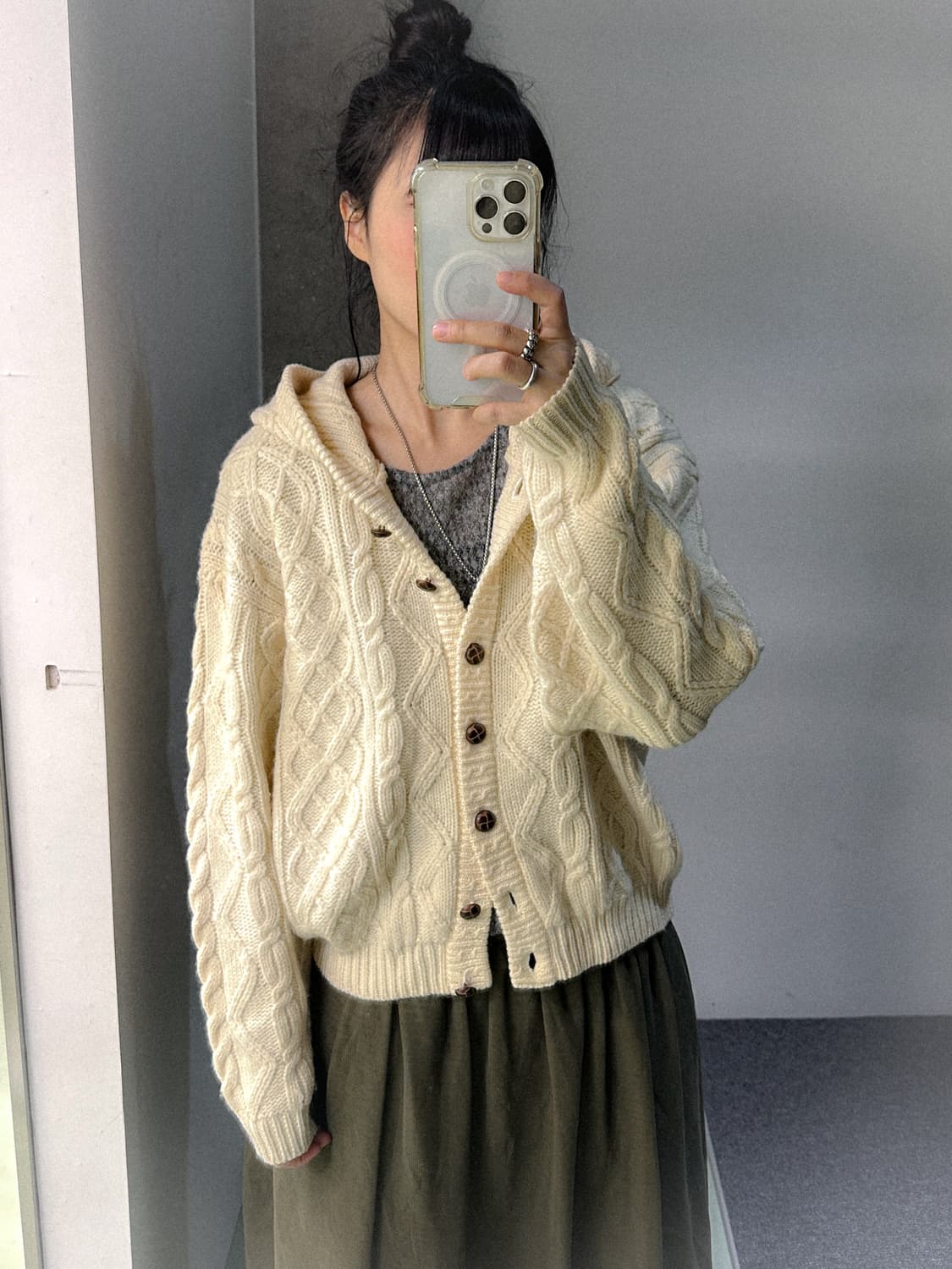 ivory cable hd cardigan 상품이미지1