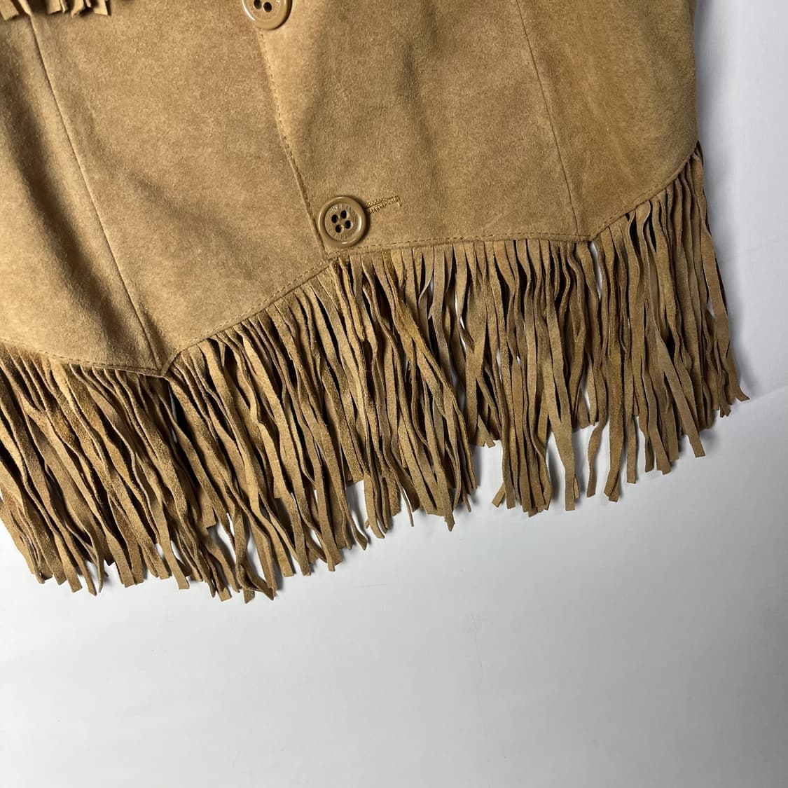 [True Religion] 트루릴리전 스웨이드 프린지 베스트 상품이미지4