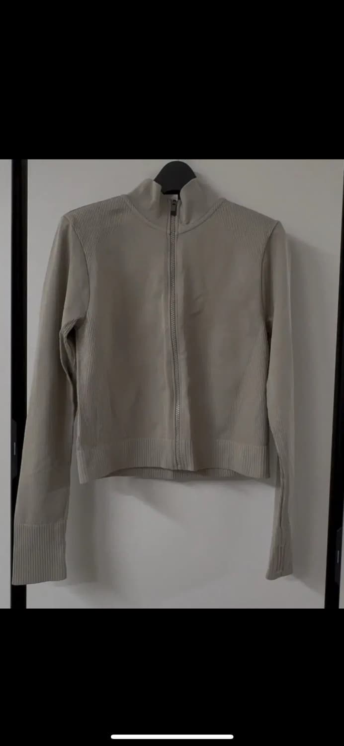 캘빈클라인 하이넥 집업 베이지 M 상품이미지2