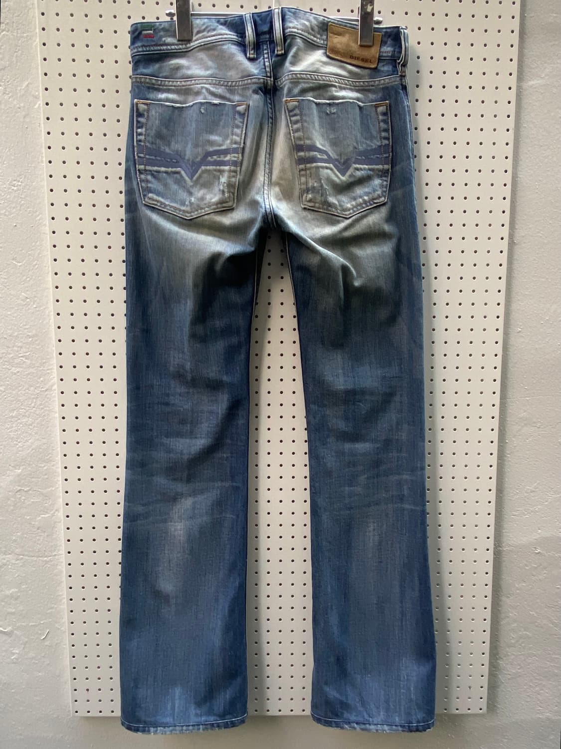 디젤 ZATINY 플레어 데님 팬츠 상품이미지7