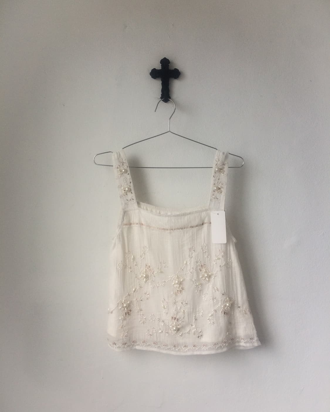 Beads embroidery  point sleeveless 상품이미지2