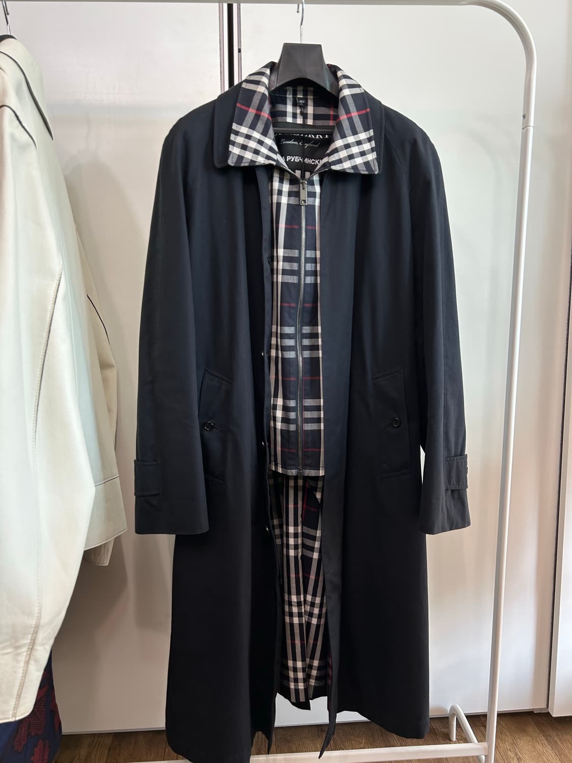 버버리 x 고샤 카코트 상품이미지1