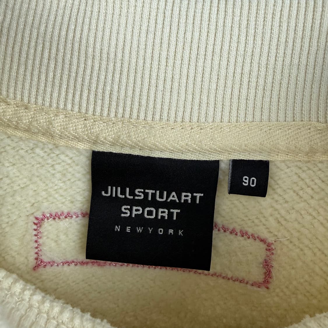 (90) 질스튜어트 스포츠 우먼스 크롭 맨투맨 크림 상품이미지3