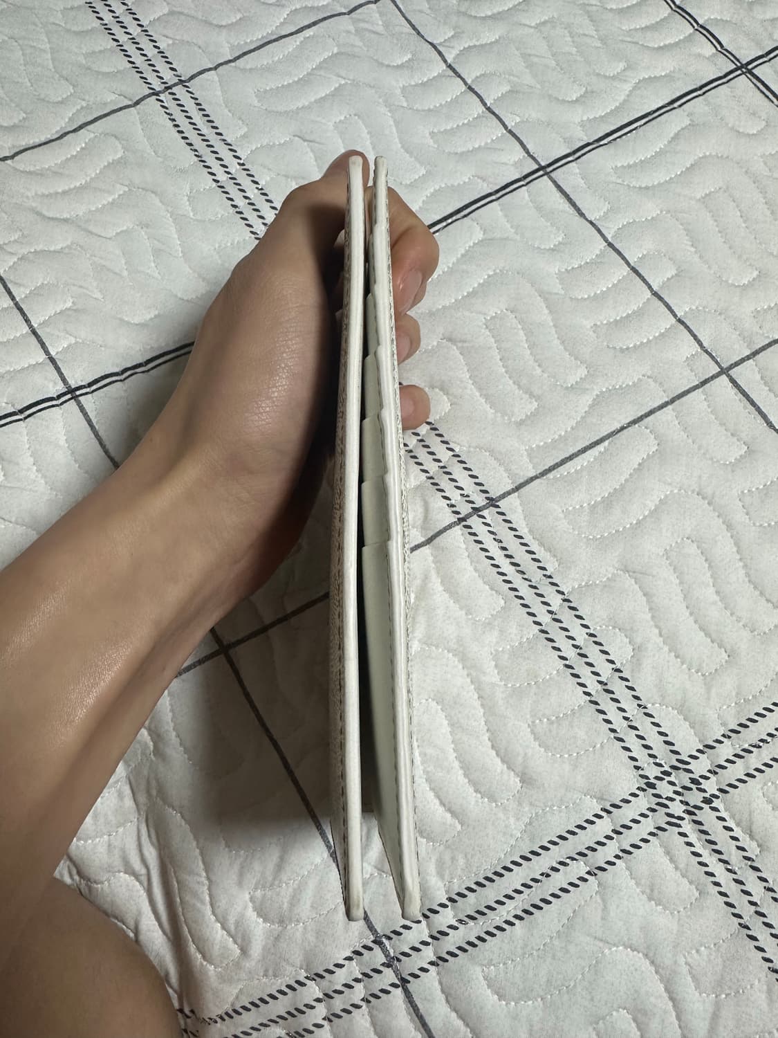 고야드 화이트 장지갑 상품이미지5