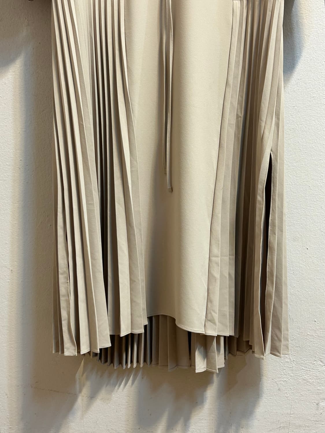 잇미샤 카라 플리츠 롱 원피스 상품이미지3