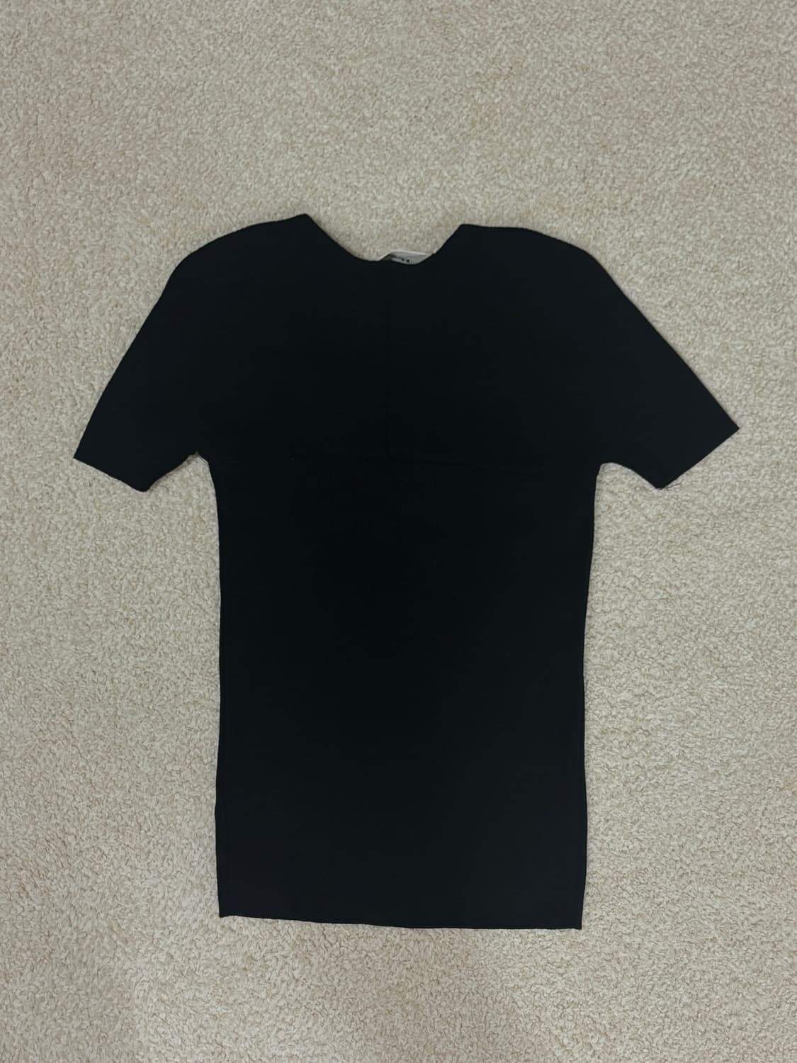 [킨더살몬] 반팔 블랙 니트 상품이미지4