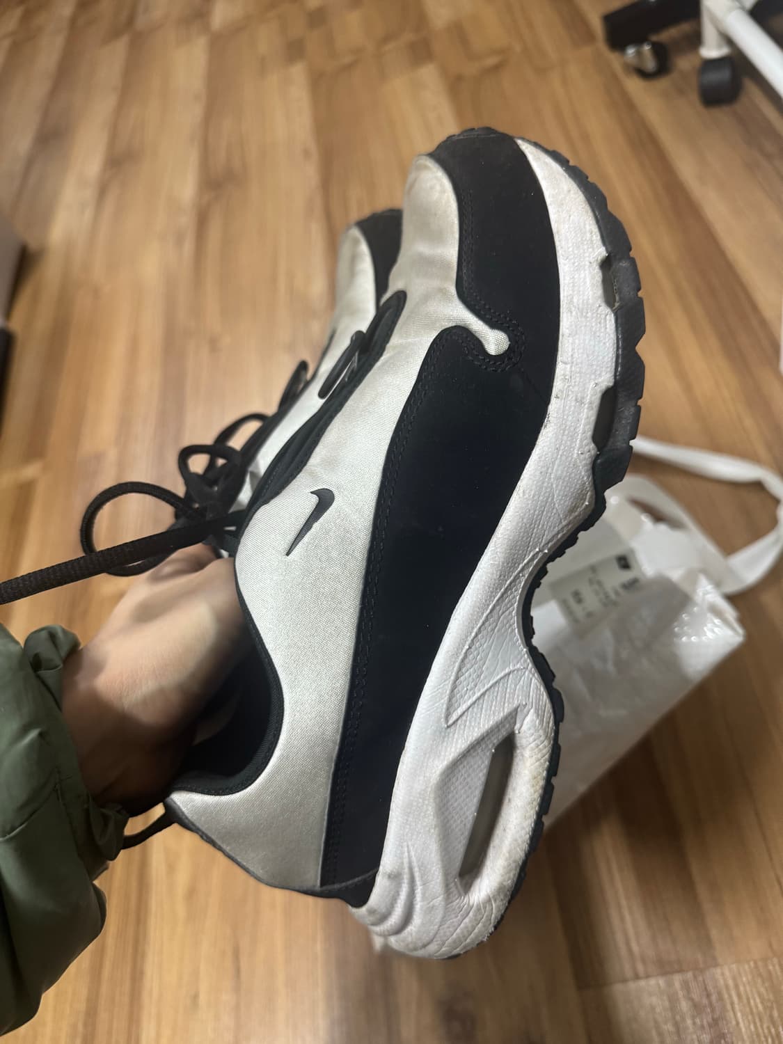 나이키 꼼데가르송 상품이미지2