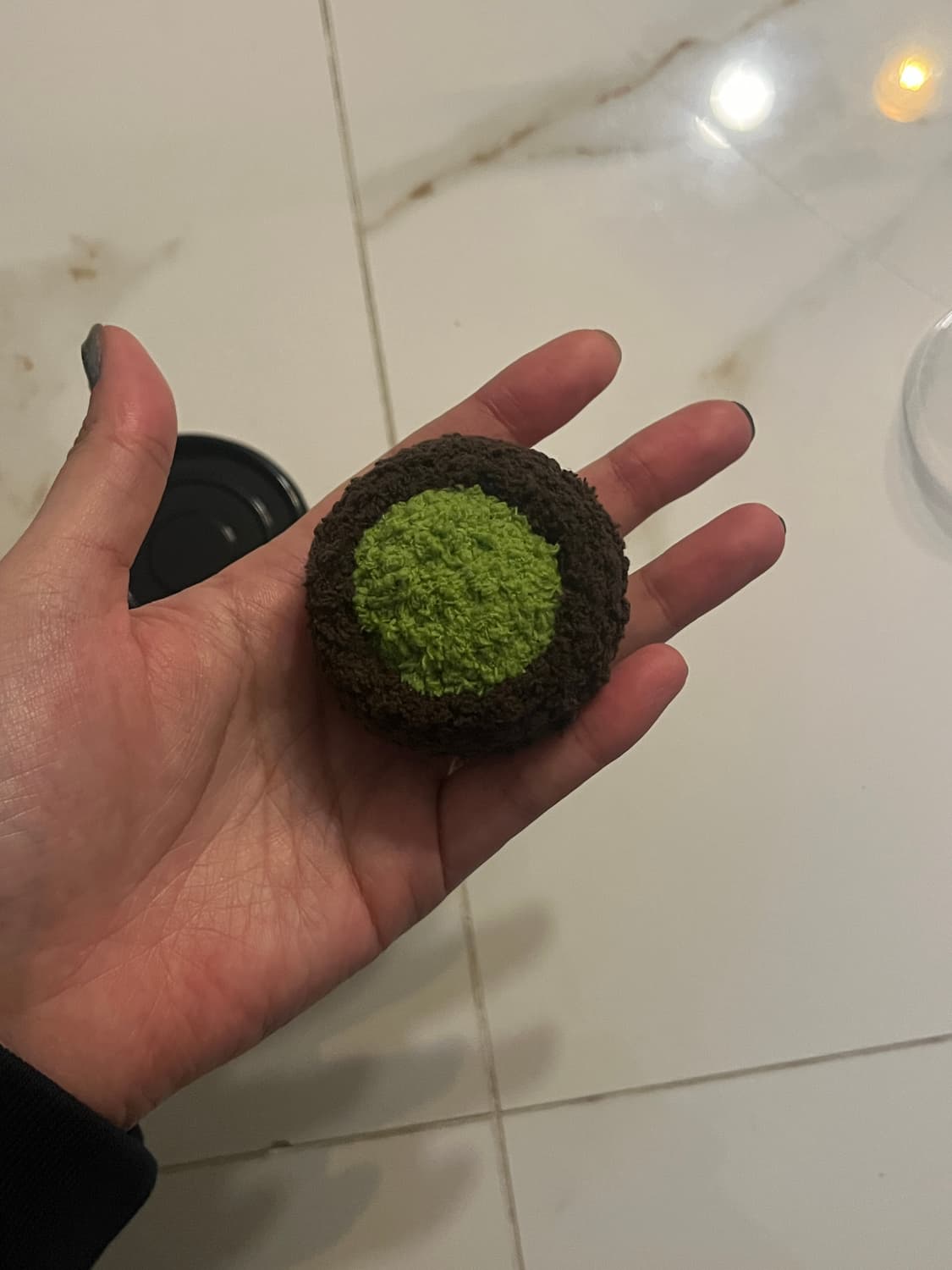 대왕 뜨개 두쫀쿠 키링 상품이미지1