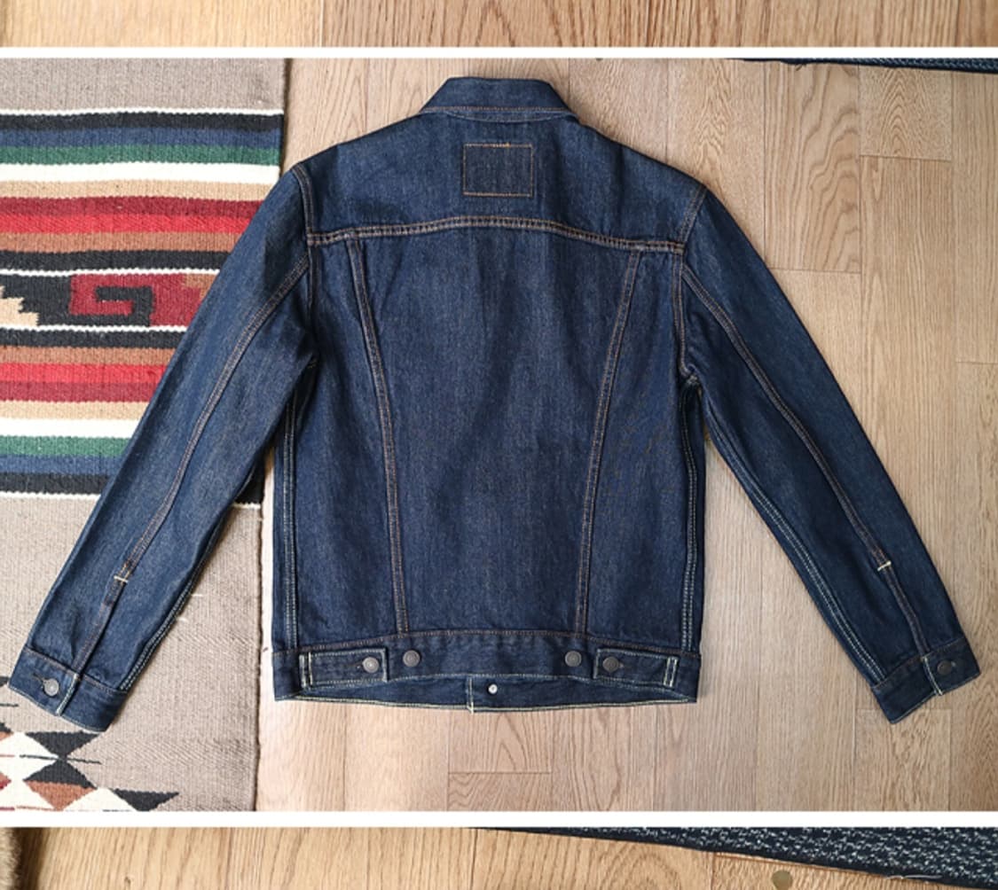 
LEVIS 리바이스 72334 진청 데님자켓

굿 컨디션 상품이미지5