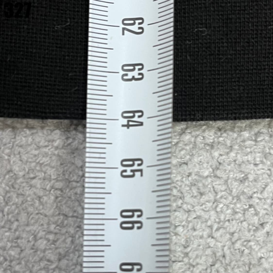 게스 블랙 맨투맨  상품이미지4