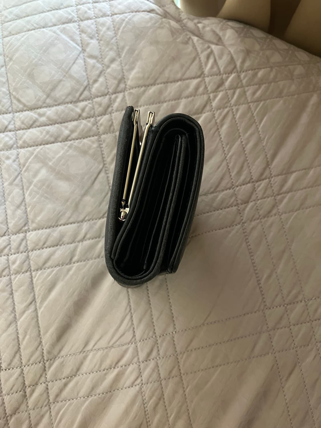 비비안웨스트우드 블랙 반지갑 Vivien Westwood Black 상품이미지4