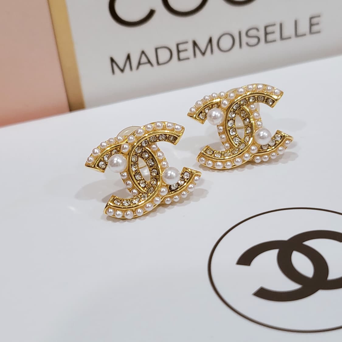 샤넬 귀걸이 cc로고 미니  업사이클링 상품이미지1