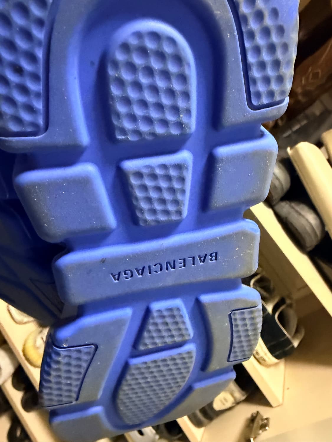 아디다스 X 발렌시아가 스피드 러너 42 상품이미지9