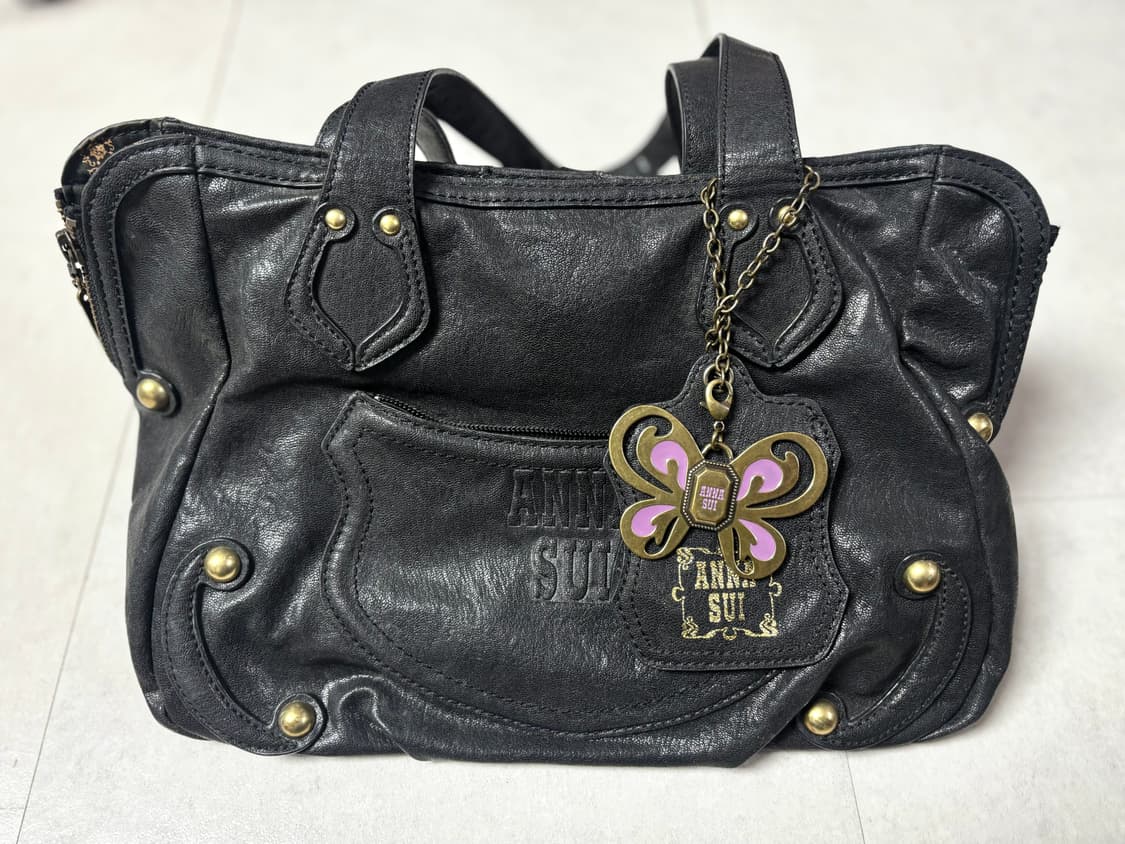 희귀) 안나수이 페어리 오리엔탈 나비 참 블랙 숄더백 상품이미지6