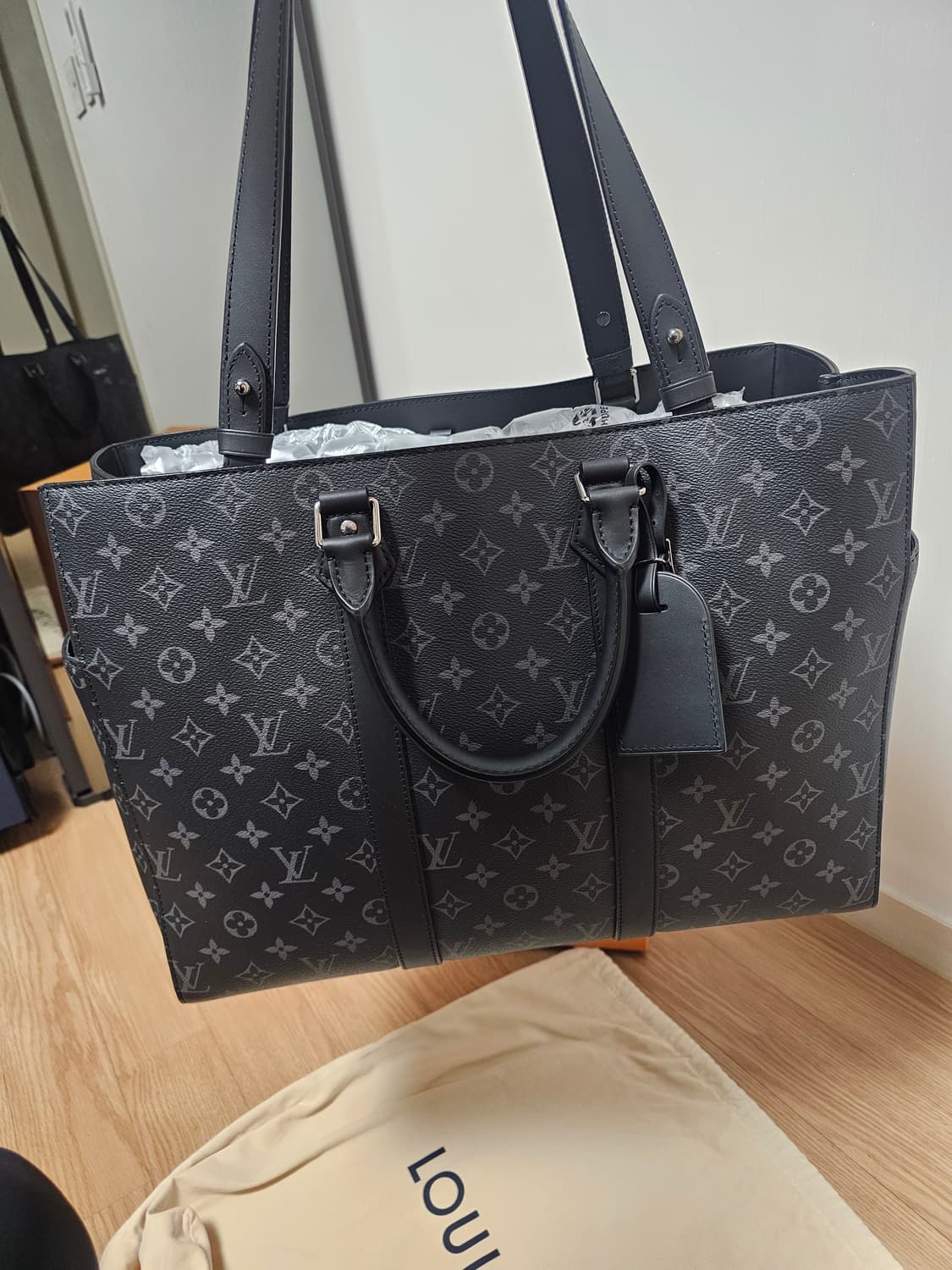 루이비통 이클립스 삭플라 24H 숄더백 토트백 25ss 신형 (새상품) 상품이미지5