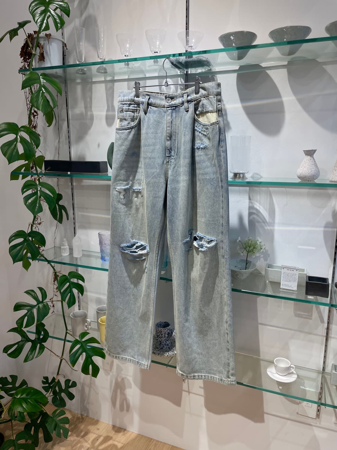 C2H4 distressed denim pants 상품이미지4