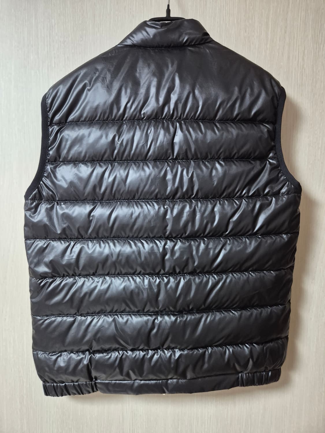 (새제품) 프라다 삼각로고 구스다운 패딩 조끼구스 (22년) 50 상품이미지2