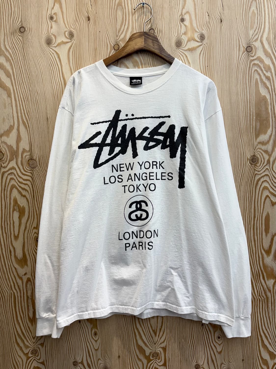 스투시 월드투어 롱슬리브 상품이미지1