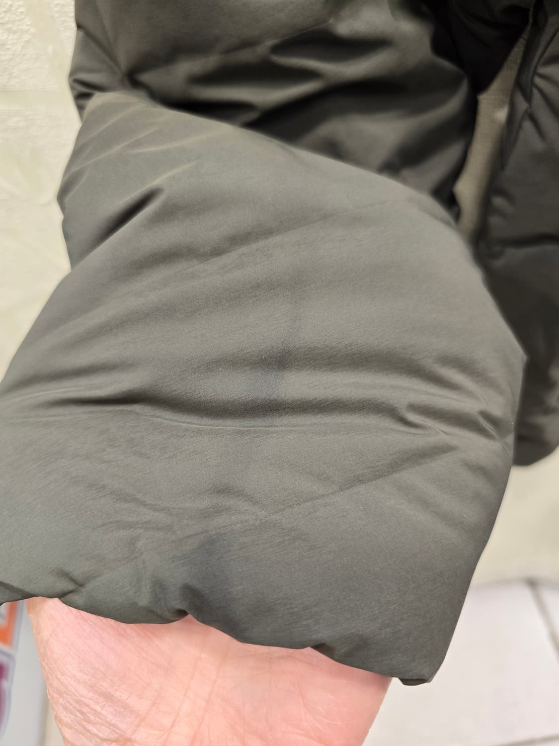 K2 24년 다이아 퀼팅 경량 구스다운 패딩 자켓 105 상품이미지9