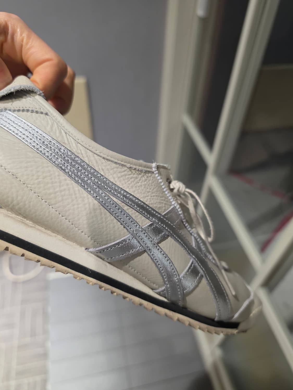 오니츠카 타이거 스니커즈 상품이미지3