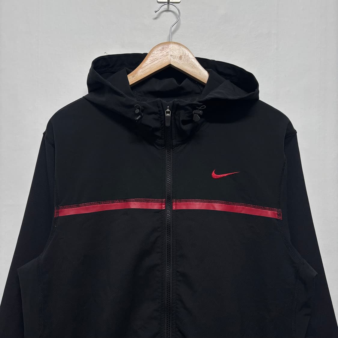 나이키 블랙 후디 바람막이 상품이미지2