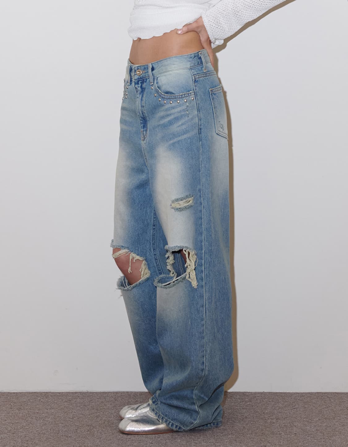 폴리수엠 STUDDED DISTRESSED JEANS 상품이미지3