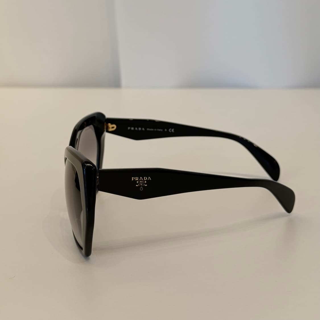 프라다 선글라스 풀구성 상품 상품이미지2