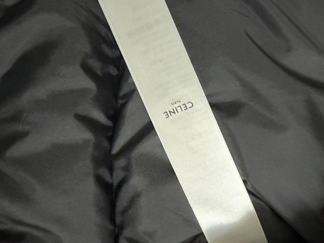 셀린느 웨스턴 다운 패딩 블랙 48 상품이미지3