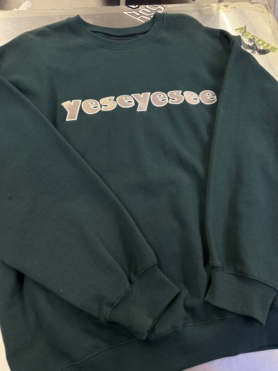 Yeseyesee 예스아이씨 다크 그린 오버핏 맨투맨 S 상품이미지3