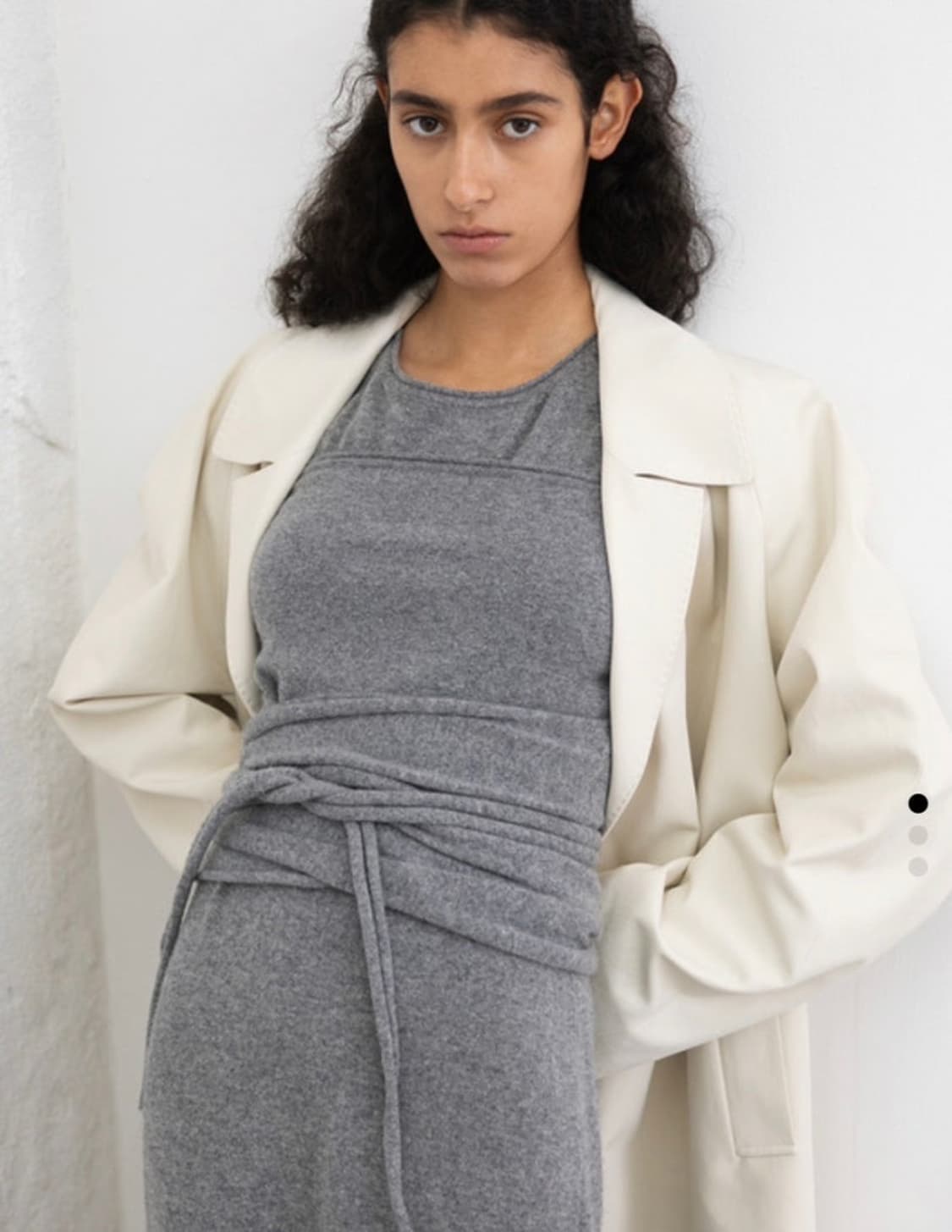 르917/ 르셉템버 니트 튜브탑 Grey 상품이미지1