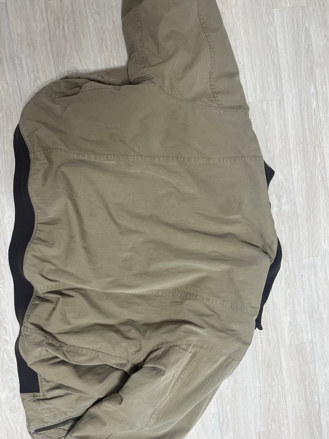 엔벨로프 봄버 카키 3 상품이미지3