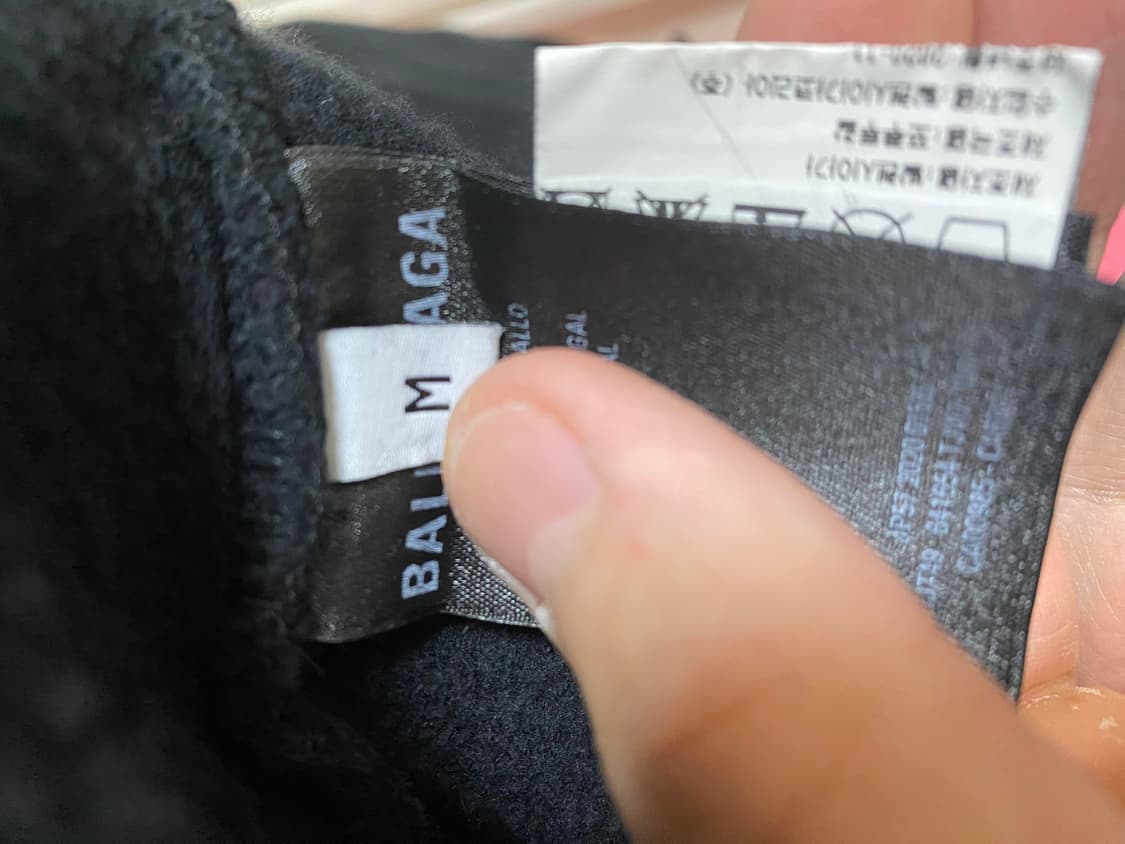 던져요, 단품) 발렌시아가 마라톤 맨투맨 m사이즈+ 네고 가능O 상품이미지4