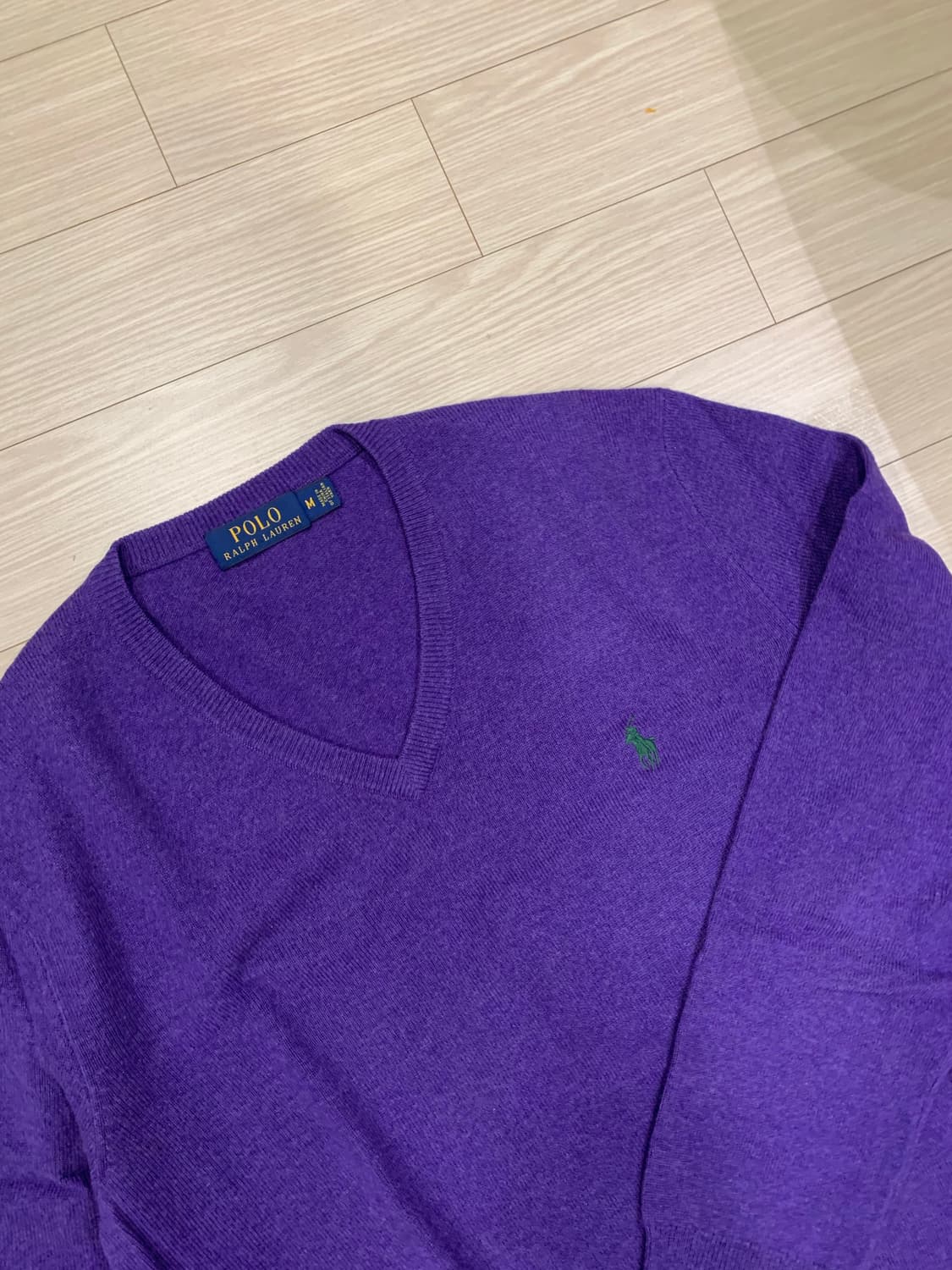 폴로 랄프로렌 퍼플 울 브이넥 니트 상품이미지3