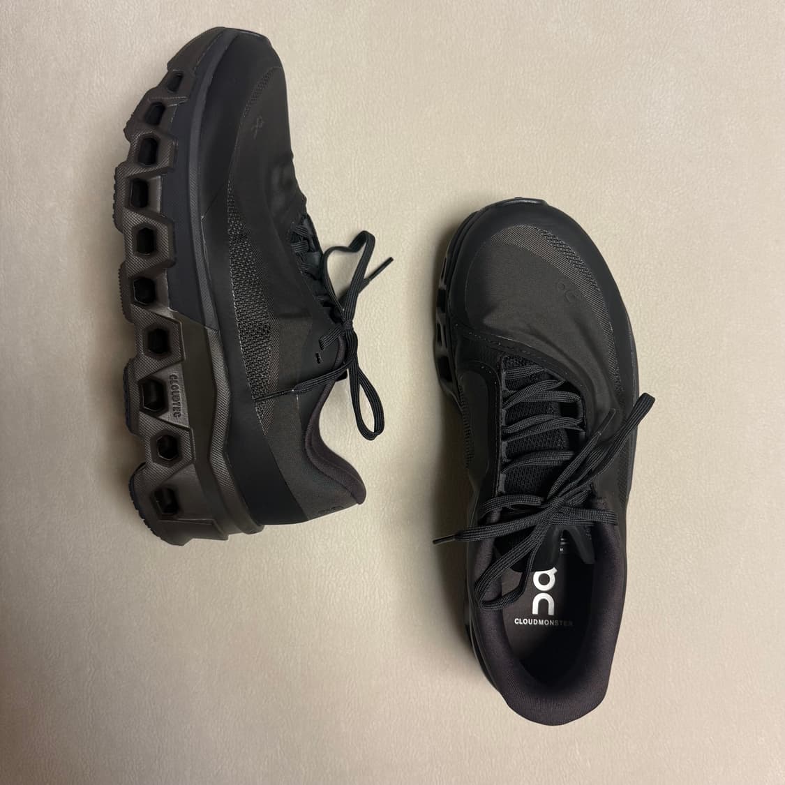 새상품) 온러닝 파프(paf) 클라우드 몬스터 쏜 브라운 W255 상품이미지3