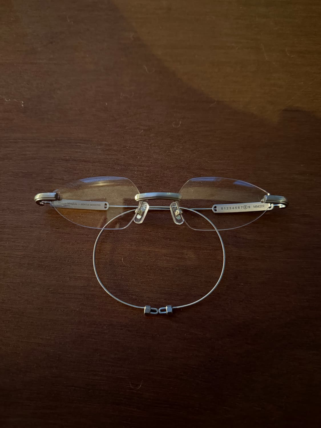 젠틀몬스터 메종 마르지엘라 MM219 상품이미지1