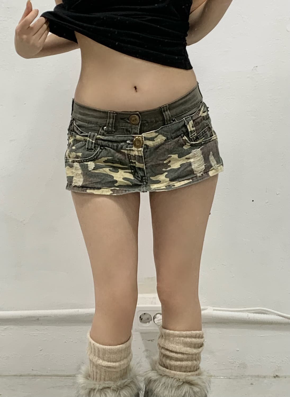 [MAISONGILFY] y2k 카모플라쥬 데님 숏츠 상품이미지3