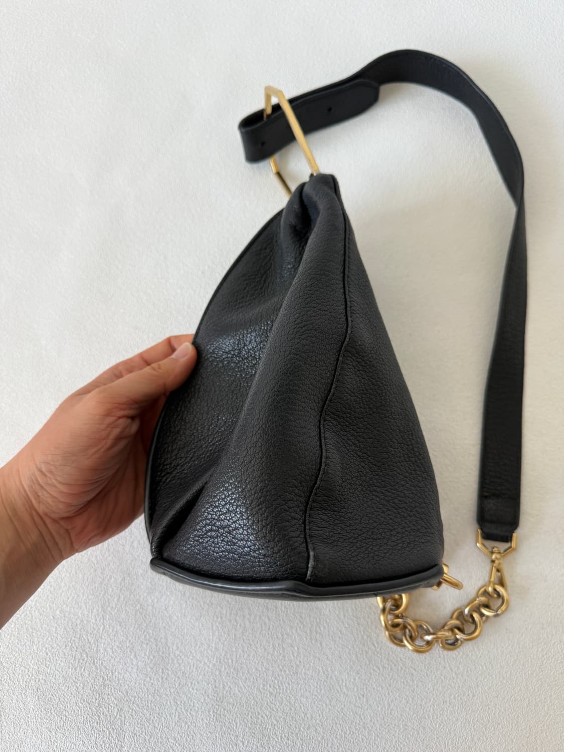 루에브르(LOEUVRE) 레더 숄더백 상품이미지2