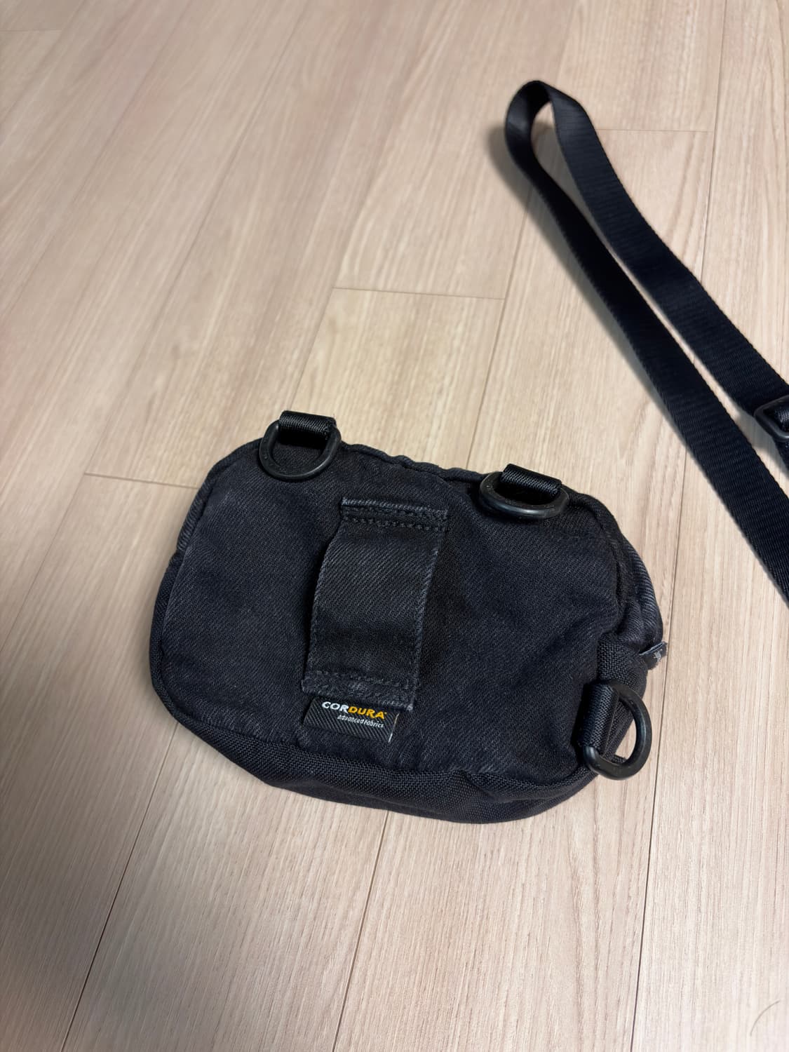 슈프림 25fw 데님 미니 숄더백 블랙 상품이미지2