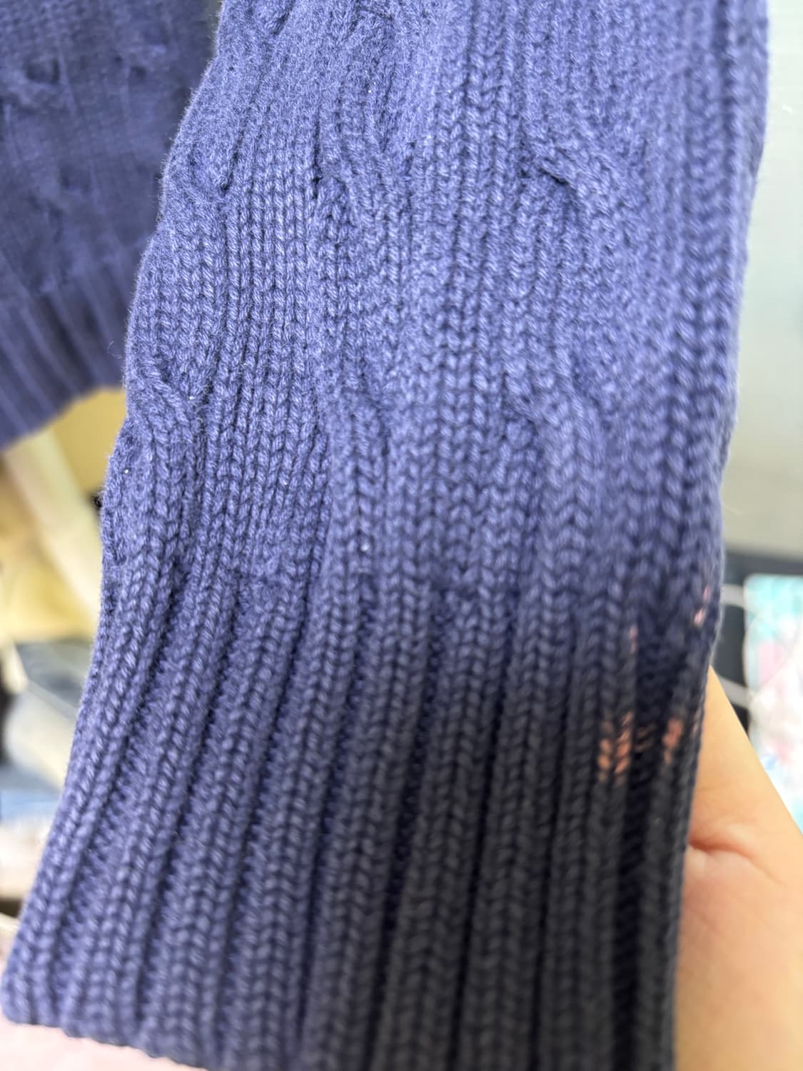 폴로 브이넥 꽈배기니트 s사이즈 상품이미지3