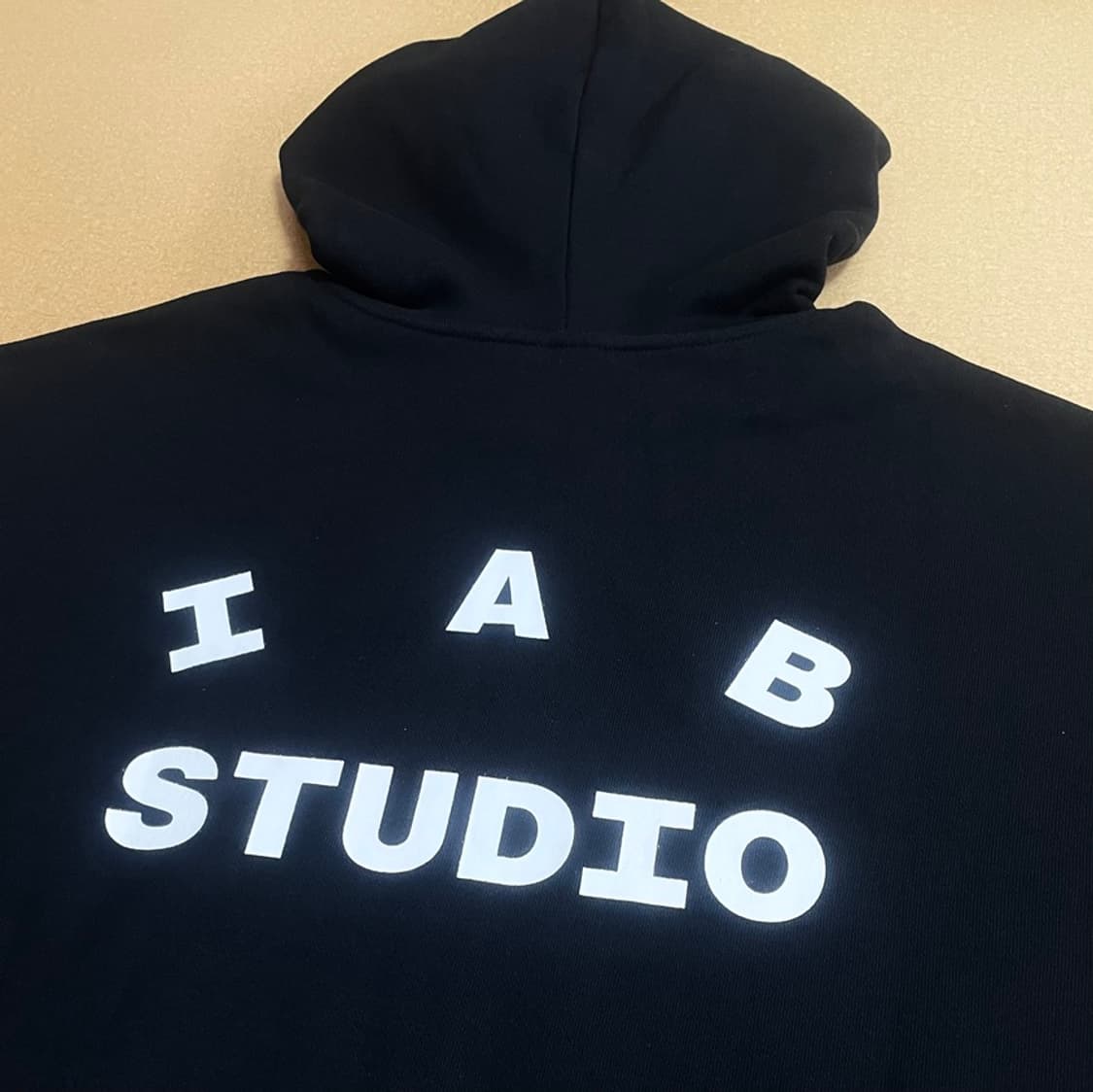 아이앱 스튜디오 후드 집업 블랙 - 26SS 상품이미지6