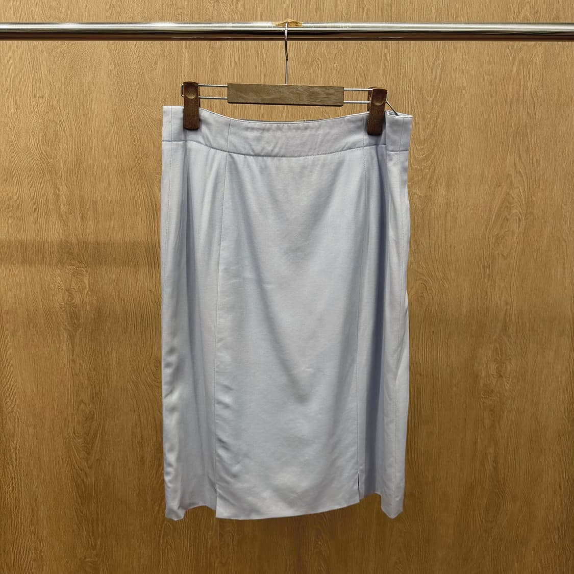 셀린느 미디 스커트 골드 버튼 더블 브레스트 디테일 H라인 라이트 블루 상품이미지3