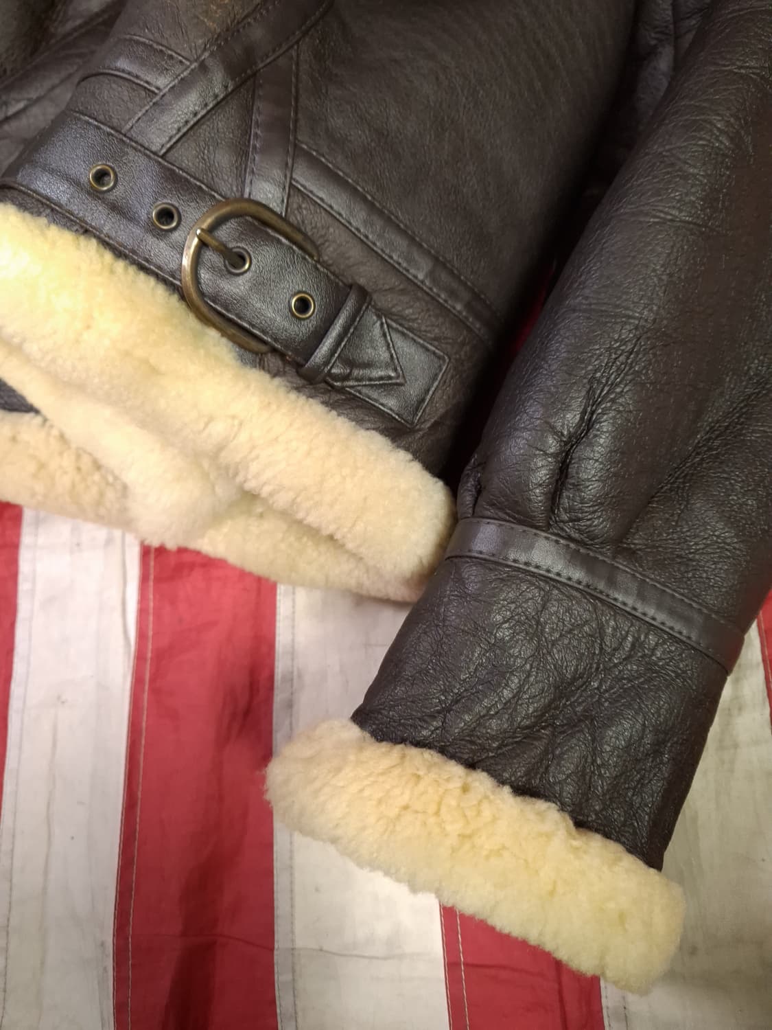 90's 일본판 미공군 B-3 TYPE 리얼레더 항공 폭격기 무스탕 상품이미지5