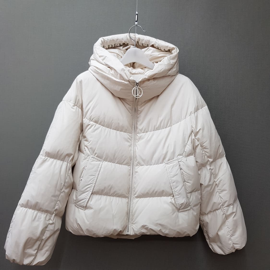 DEWL 듀엘 2021 숏 구스다운 후드 패딩 55사이즈 상품이미지1