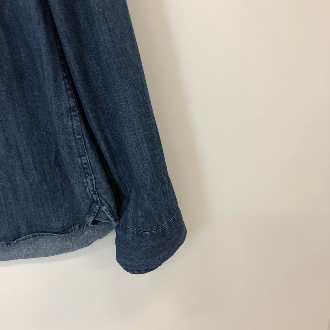 바나나리퍼블릭 데님셔츠 L 진청 상품이미지2
