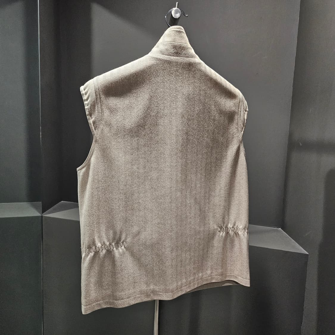 로로피아나 캐시미어 헤링본 집업 베스트 상품이미지3