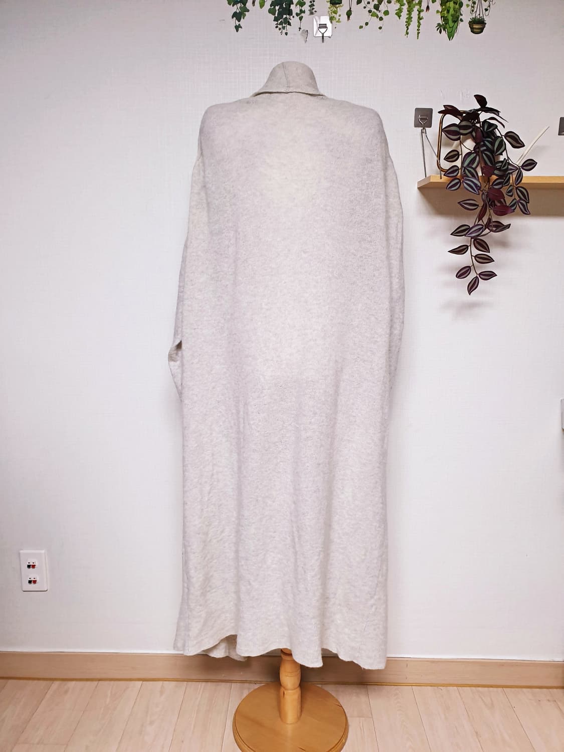 헤지스 알파카 맥시 롱니트가디건 66 멜란지그레이 상품이미지4