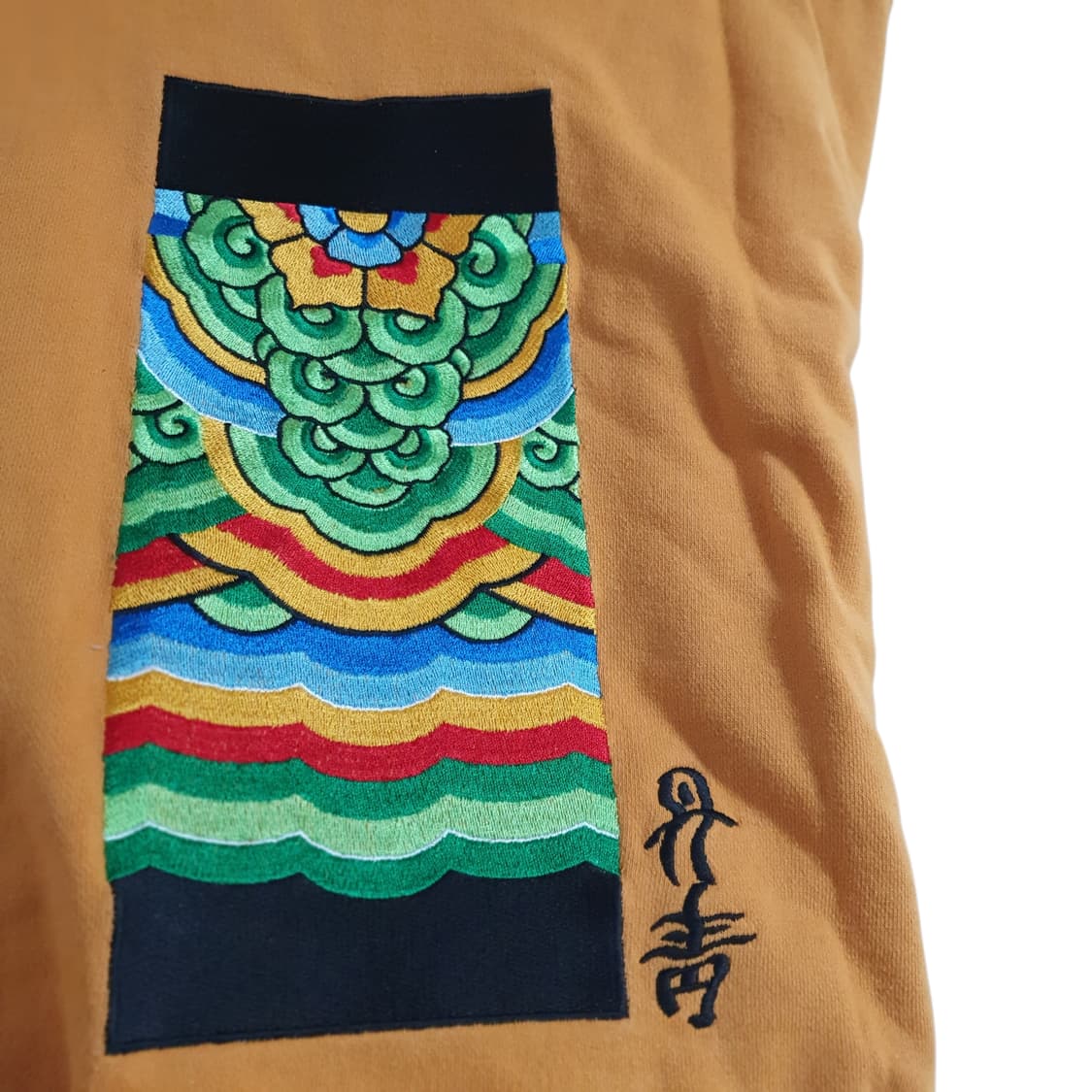 로맨틱크라운 단청 자수 후드티 L 100 상품이미지6