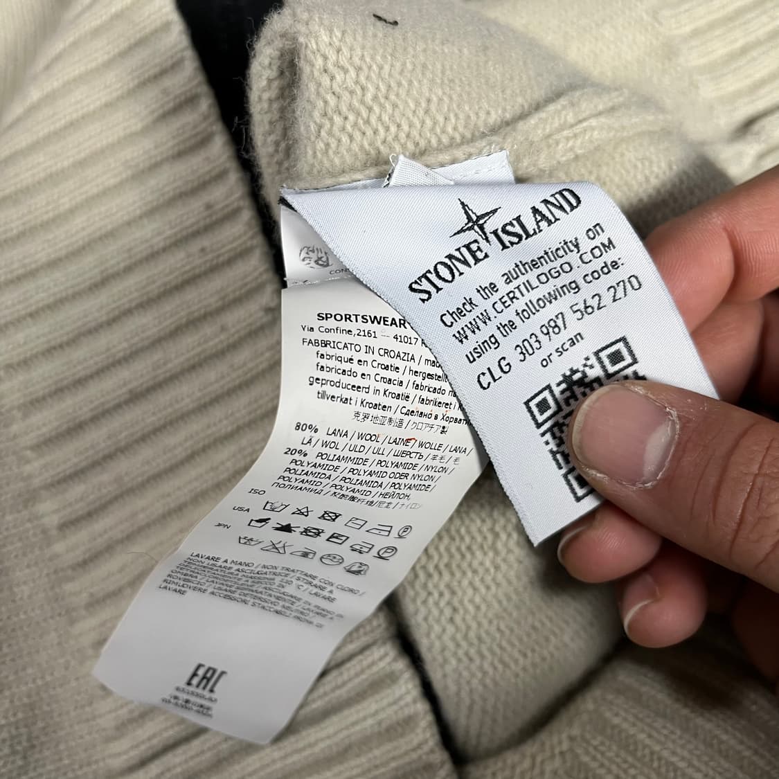 [Stone Island] 22~23F/W 스톤아일랜드 와펜 울 가디건 상품이미지7