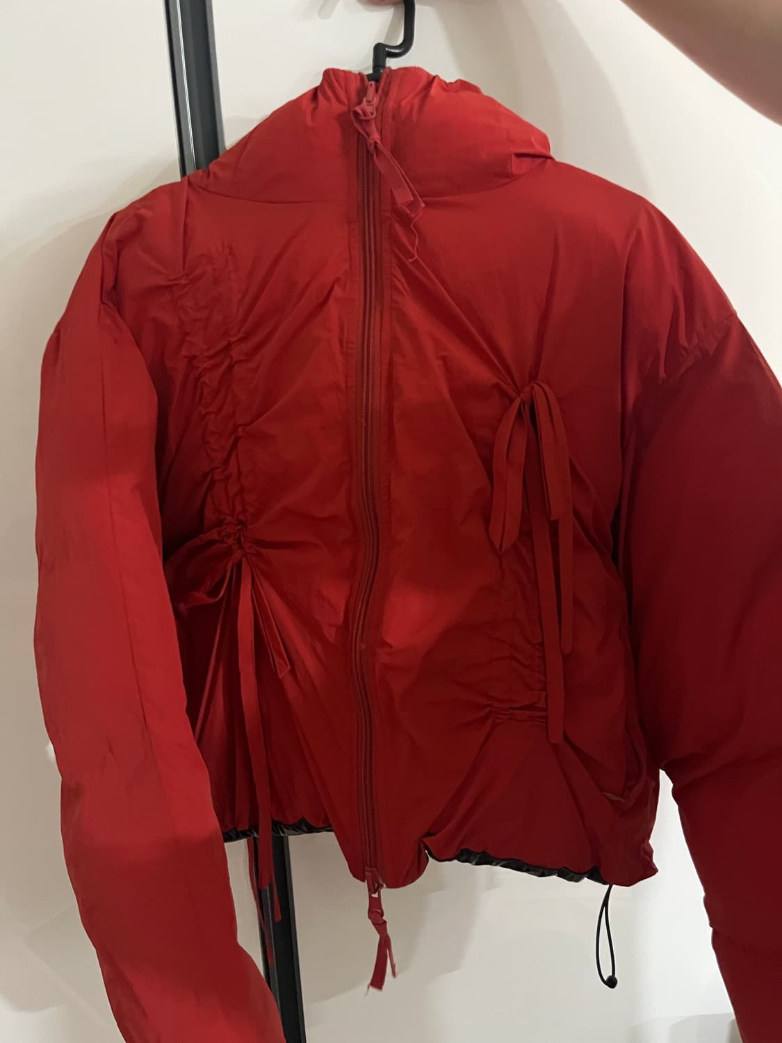 파르티멘토 우먼 리버시블 셔링 패딩 레드 상품이미지4